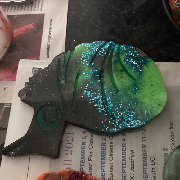 Black Girl Magic! The Head-wrapped Lady Coasters. A set of 4 and a holder. - Picture 7 of 11